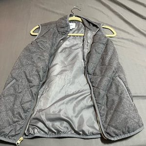 Old navy puffer vest